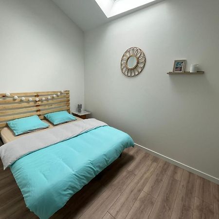 Gite De Charme - 3 Chambres, 5 Lits - De 4 A 7 Personnes Avanton Bagian luar foto