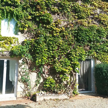 Gite De Charme - 3 Chambres, 5 Lits - De 4 A 7 Personnes Avanton Bagian luar foto
