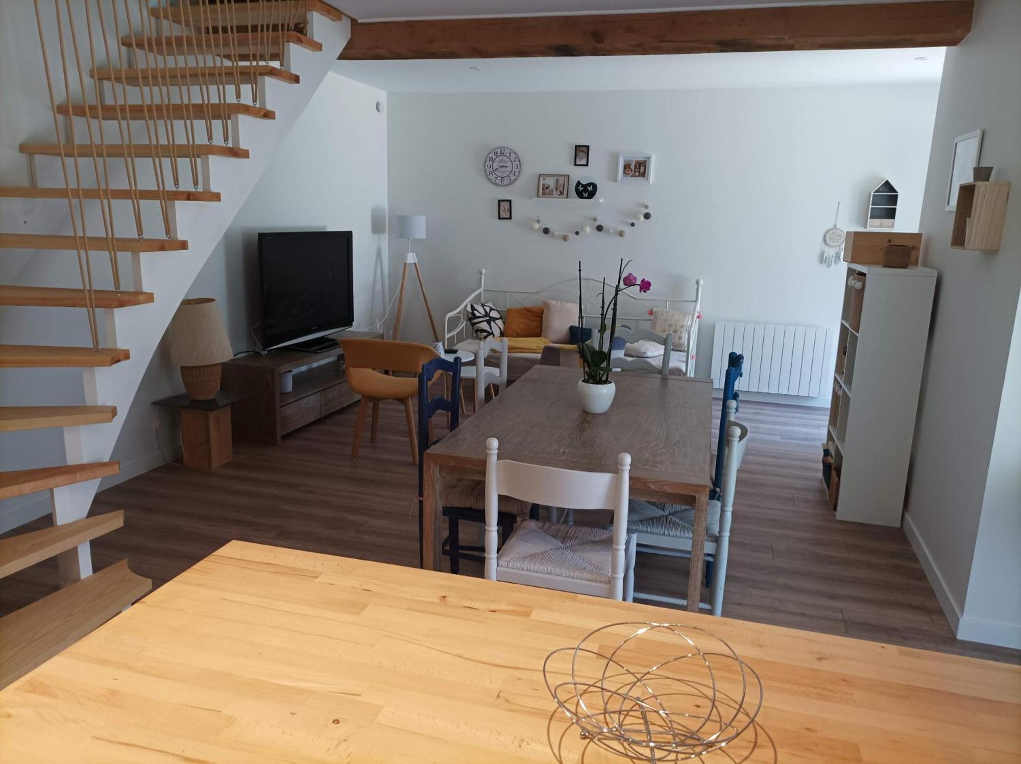 Gite De Charme - 3 Chambres, 5 Lits - De 4 A 7 Personnes Avanton Bagian luar foto