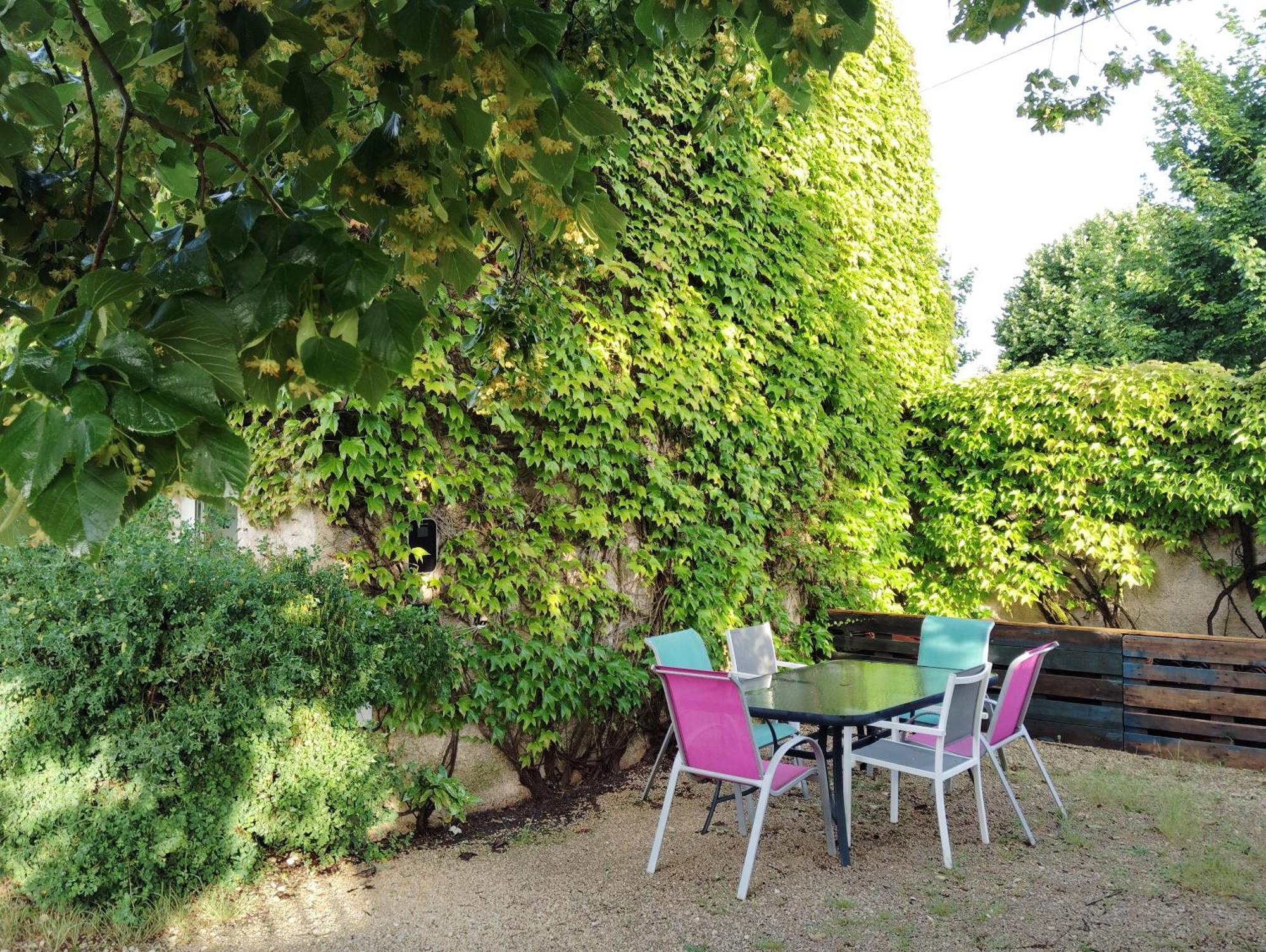 Gite De Charme - 3 Chambres, 5 Lits - De 4 A 7 Personnes Avanton Bagian luar foto